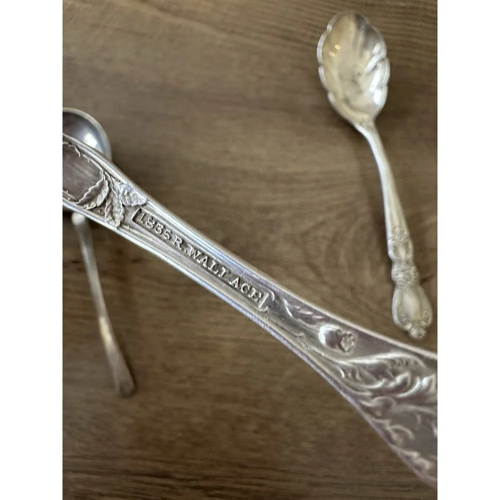 Antique 1902 Wallace Floral Meat Fork & Mixed Vintage Silverplate Lot (5pcs)